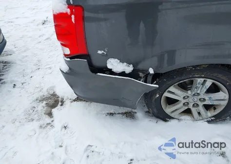 2018 Dodge Grand Caravan Sxt z USA, uszkodzony, nr VIN 2C4RDGCG8JR238814